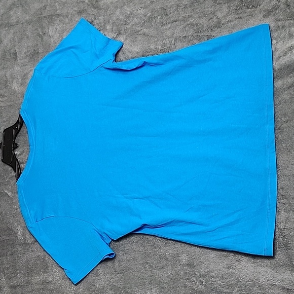 Blue Carolina Panthers Women's Tshirt by Fanatics. NWT. Size XL - Picture 7 of 7